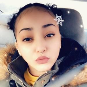 Meet your Posher, Lexi